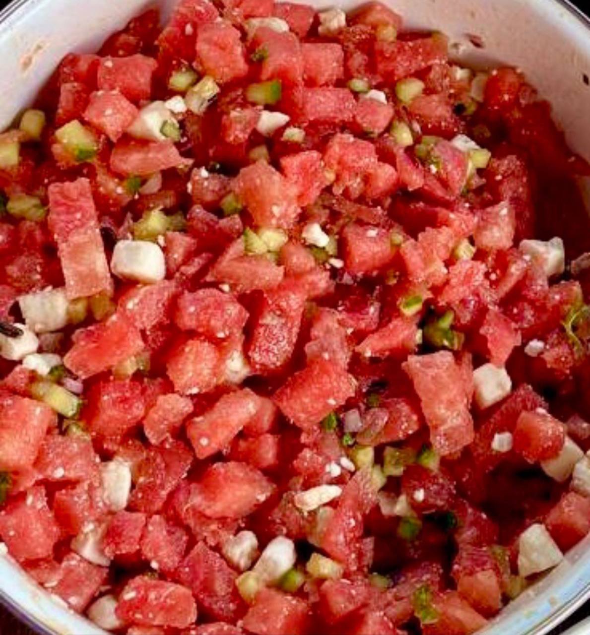 Арбуз с фетой и огурцом