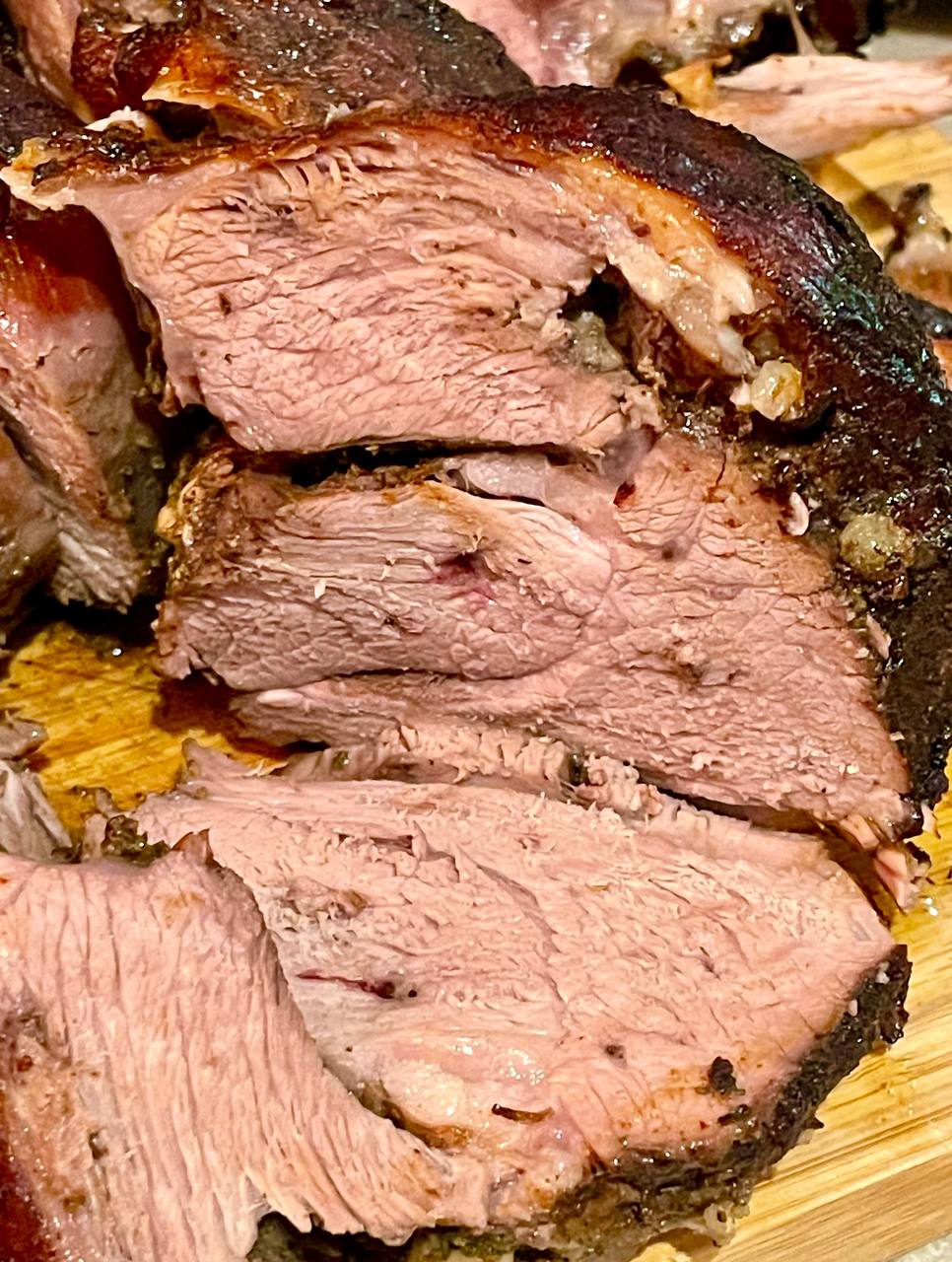 Баранья нога в духовке с гранатовым соком