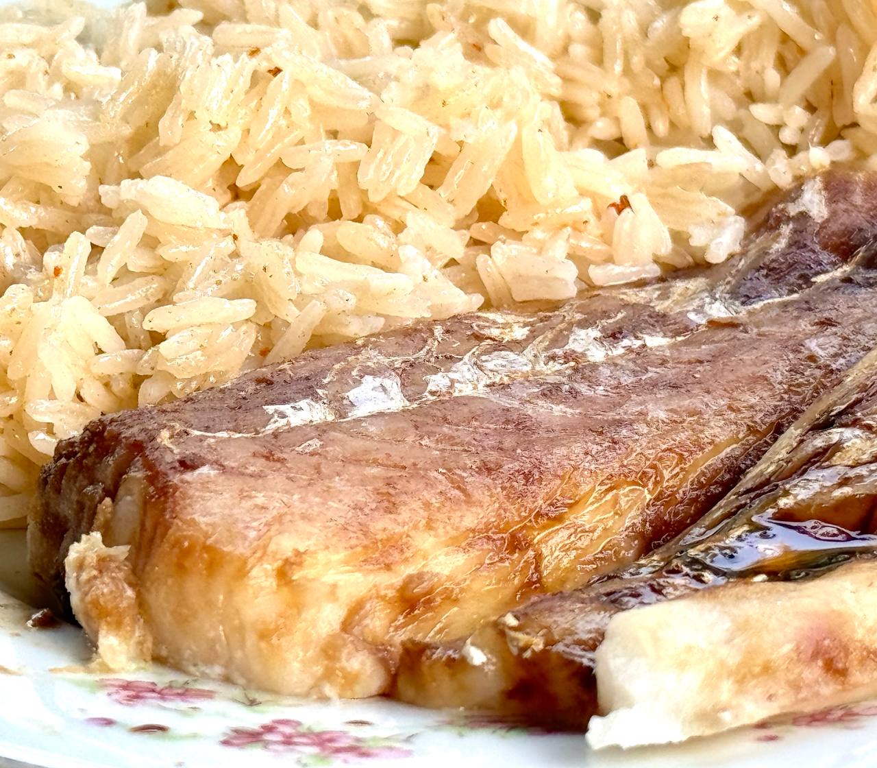 Припущенная треска