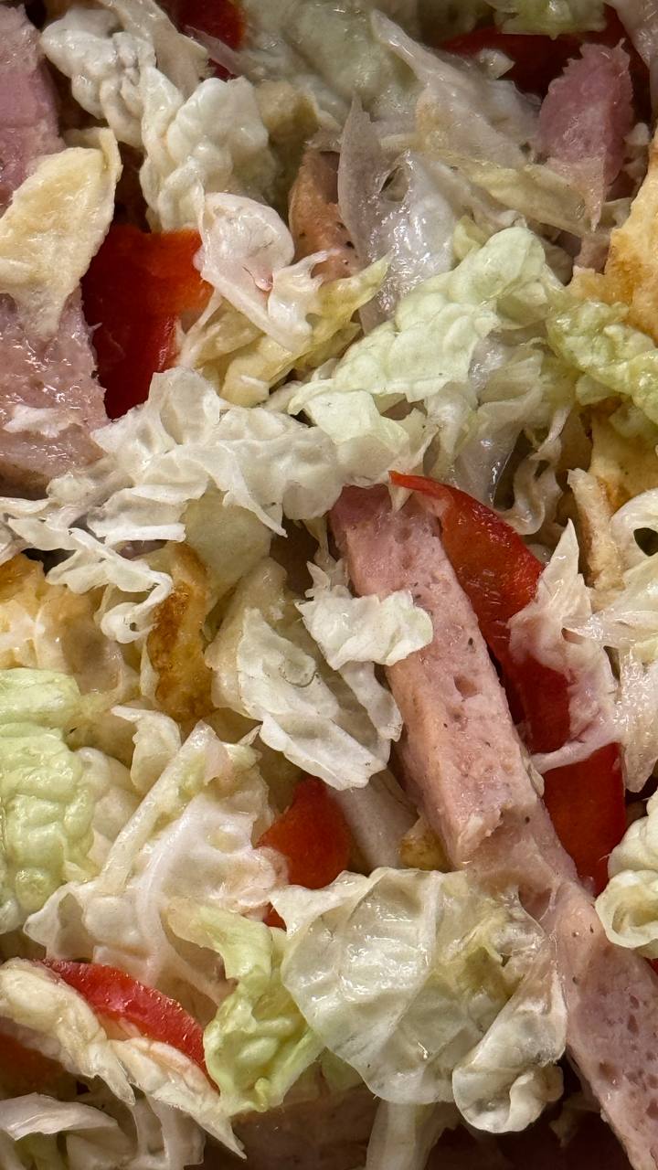 Как сделать зелень в салате более сочной