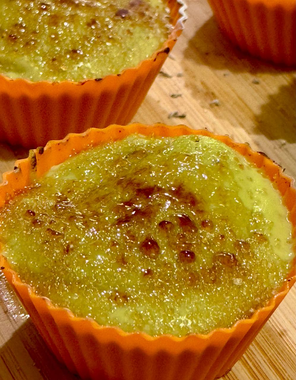 Крем-брюле из авокадо