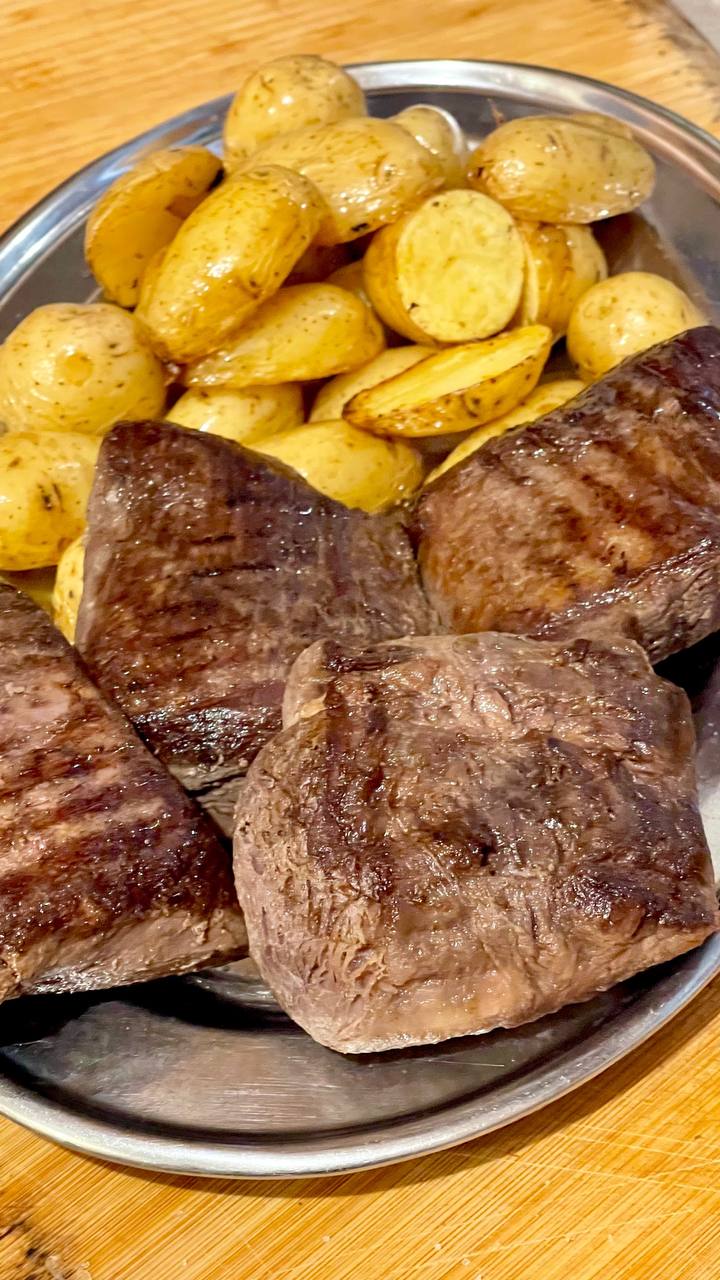 Стейк с шоколадом