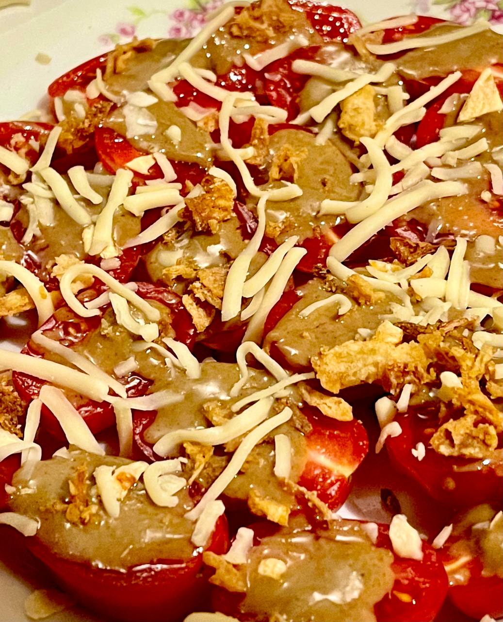 Помидоры с тахини